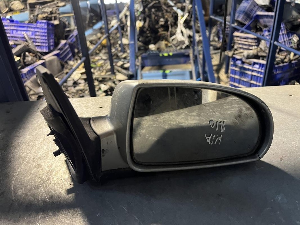 Retrovisor derecho - Kia Rio I Hatchback (DC, Versión 2002) (1.3 i (82 cv)) (0000)