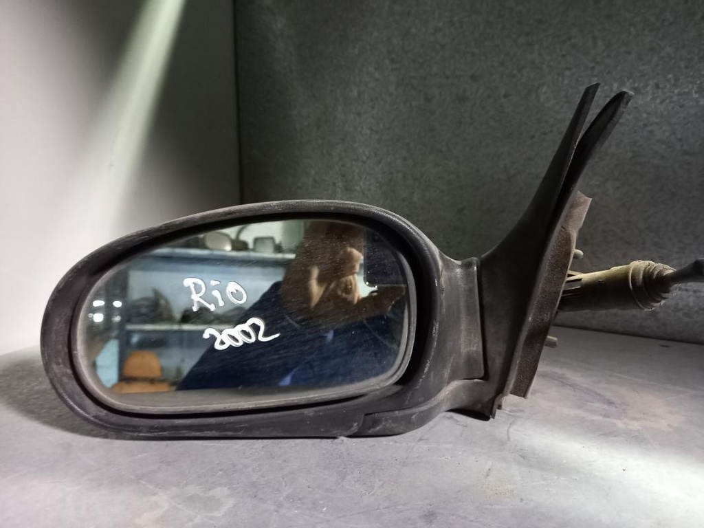 Retrovisor izquierdo - Kia Rio I Sedan (DC, Versión 2002) (1.3i (82 cv)) (2002)