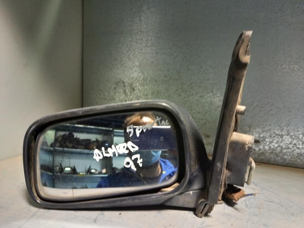 Retrovisor izquierdo - Nissan Almera I (N15) (1.6 SLX (90 cv) Automatico) (1997)