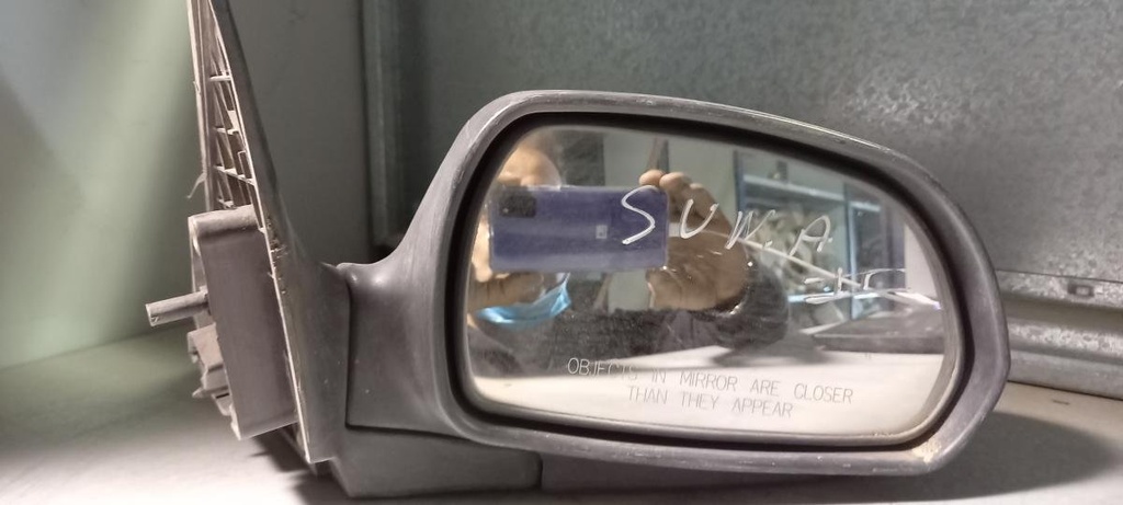 Retrovisor derecho - Kia Shuma II (1.6 i 16V (101 cv)) (2001)