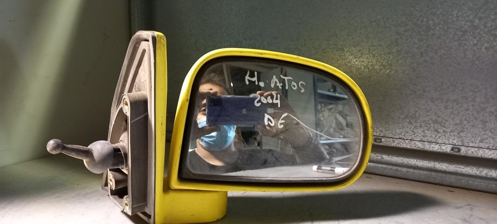 Retrovisor derecho - Hyundai Atos (1.0 i (58 cv)) (2004)