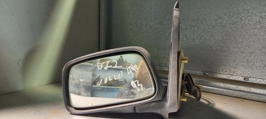 Retrovisor izquierdo - Volvo 440 K (445) (2.0 (109 cv)) (1993)