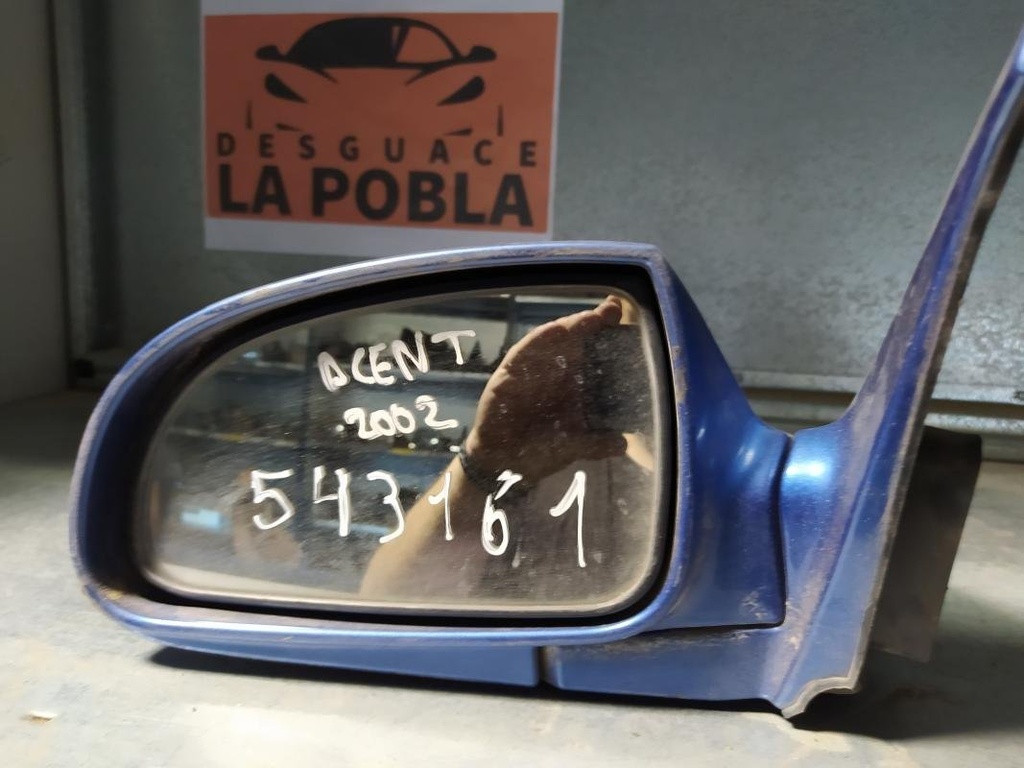 Retrovisor izquierdo - Hyundai Accent Hatchback II (1.5 CRDi (82 cv)) (2002)