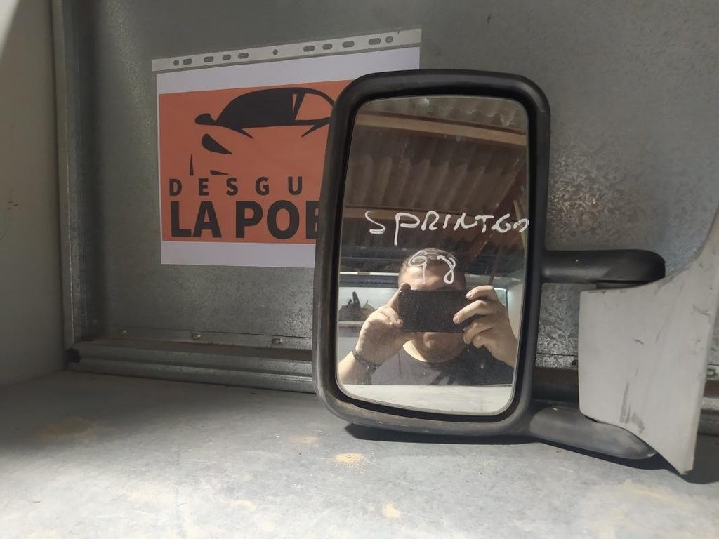 Retrovisor izquierdo - Mercedes Benz Sprinter 2-t Furgón (901, 902) (211 CDI (109 cv)) (1998)