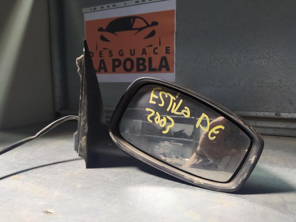 Retrovisor derecho - Fiat Stilo (192) (1.4 i 16V (5 dr) (95 cv)) (2003)
