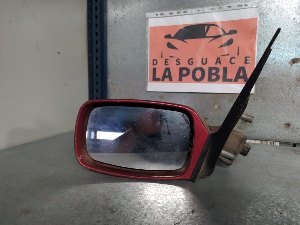 Retrovisor izquierdo - Ford Mondeo I Hatchback (1.8i 16V (112 cv)) (1993)