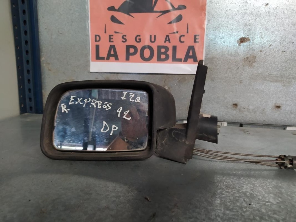 Retrovisor izquierdo - Renault Express Furgón (F40_, G40_) (1.2 (F406, G40A) (55 cv)) (1992)