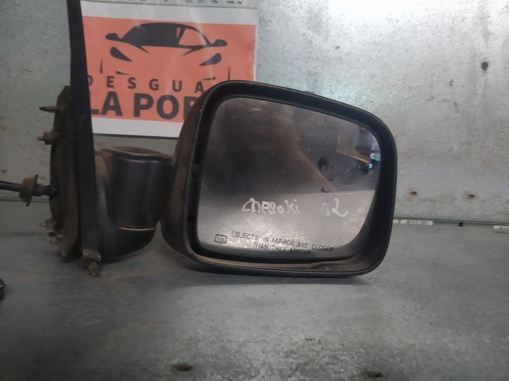 Retrovisor derecho - Jeep Cherokee II (KJ) (2.8 CRDi (163 cv) Automatico) (2002)