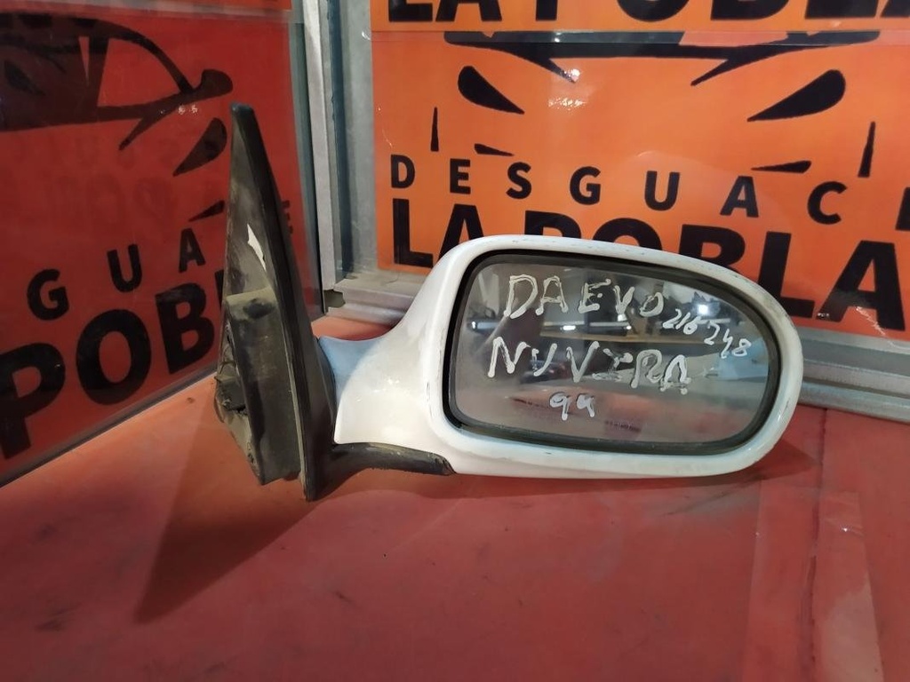 Retrovisor derecho - Daewoo Nubira (KLAJ) (1.6 i 16V (106 cv)) (1999)