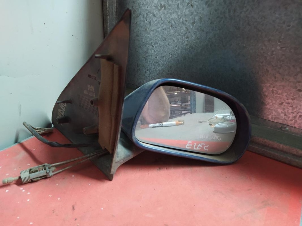 Retrovisor derecho - Fiat Bravo (182) (1.4 (182.AA) (80 cv)) (1998)
