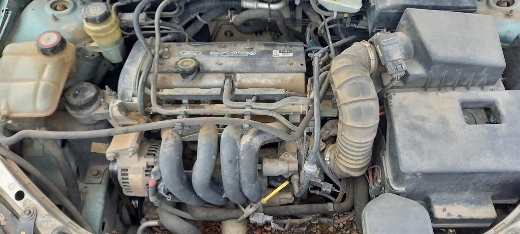 Motor - Ford Focus I Sedan (1.6 16V (100 cv)) (1999)