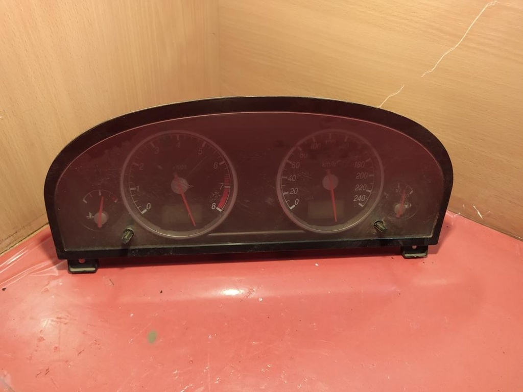 Cuenta kilometros - Ford Mondeo II Hatchback (1.8 16V (130 cv)) (2005)