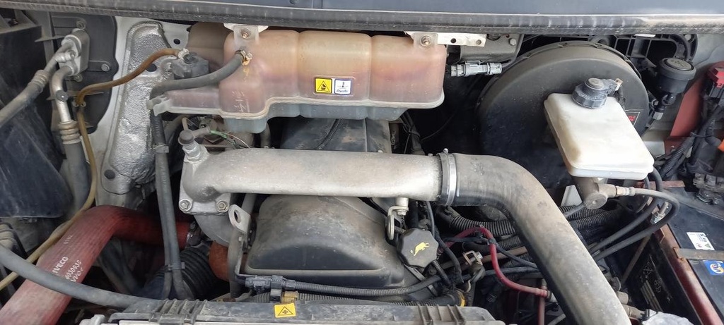 Motor - Iveco Daily III Caja/Chasis (35 C 9, 35 S 9 (90 cv)) (2002)