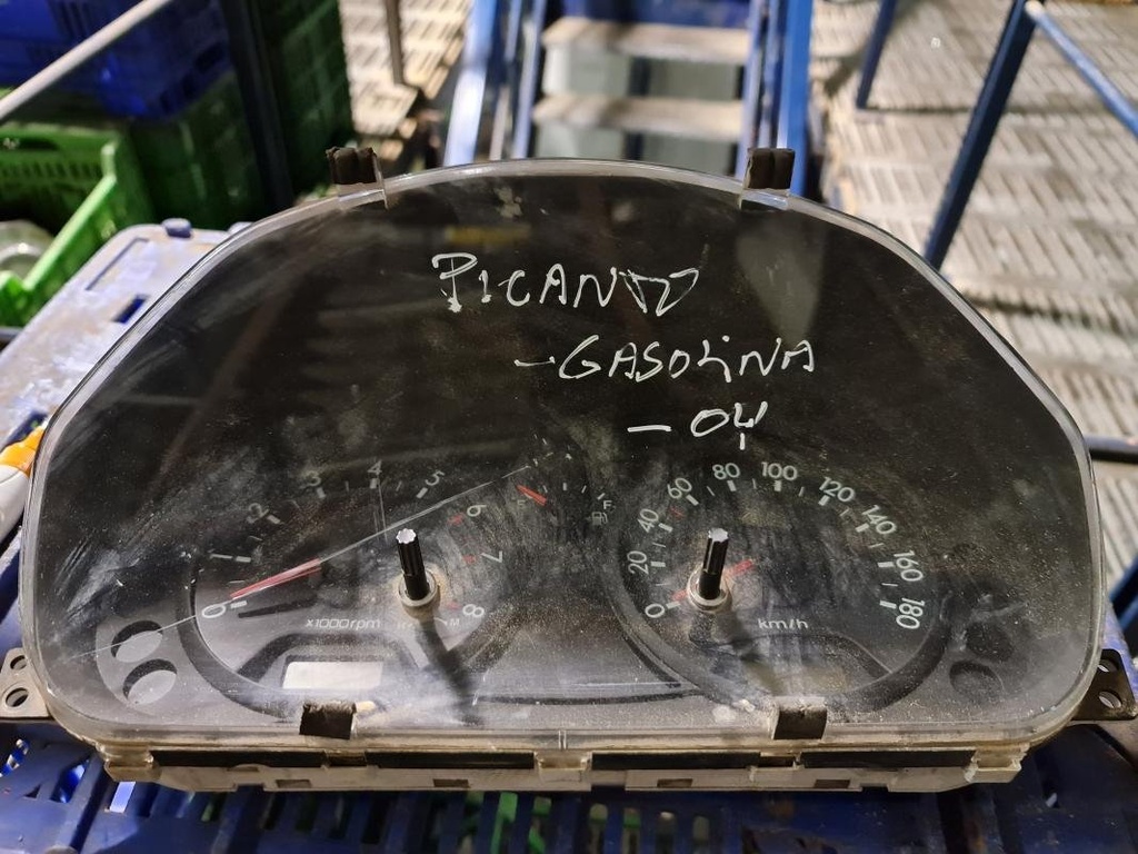 Cuenta kilometros - Kia Picanto (1.0 i 12V (60 cv)) (2004)