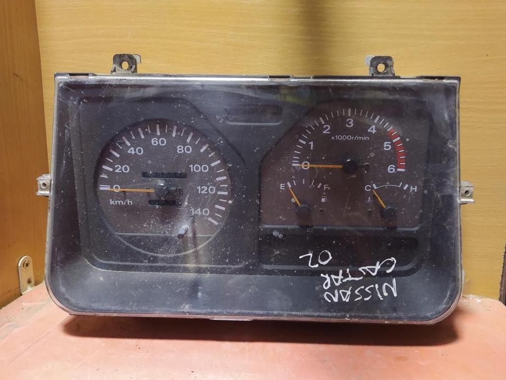 Cuenta kilometros - Nissan Cabstar E (TL_, VL_) (120.35, 120.45 (TLO) (120 cv)) (2002)
