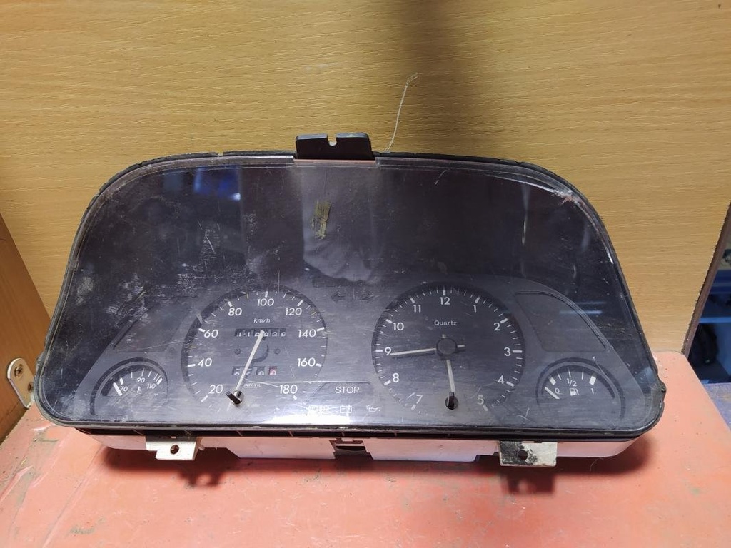 Cuenta kilometros - Peugeot 306 Hatchback (7A/C) (1.4 (75 cv))
