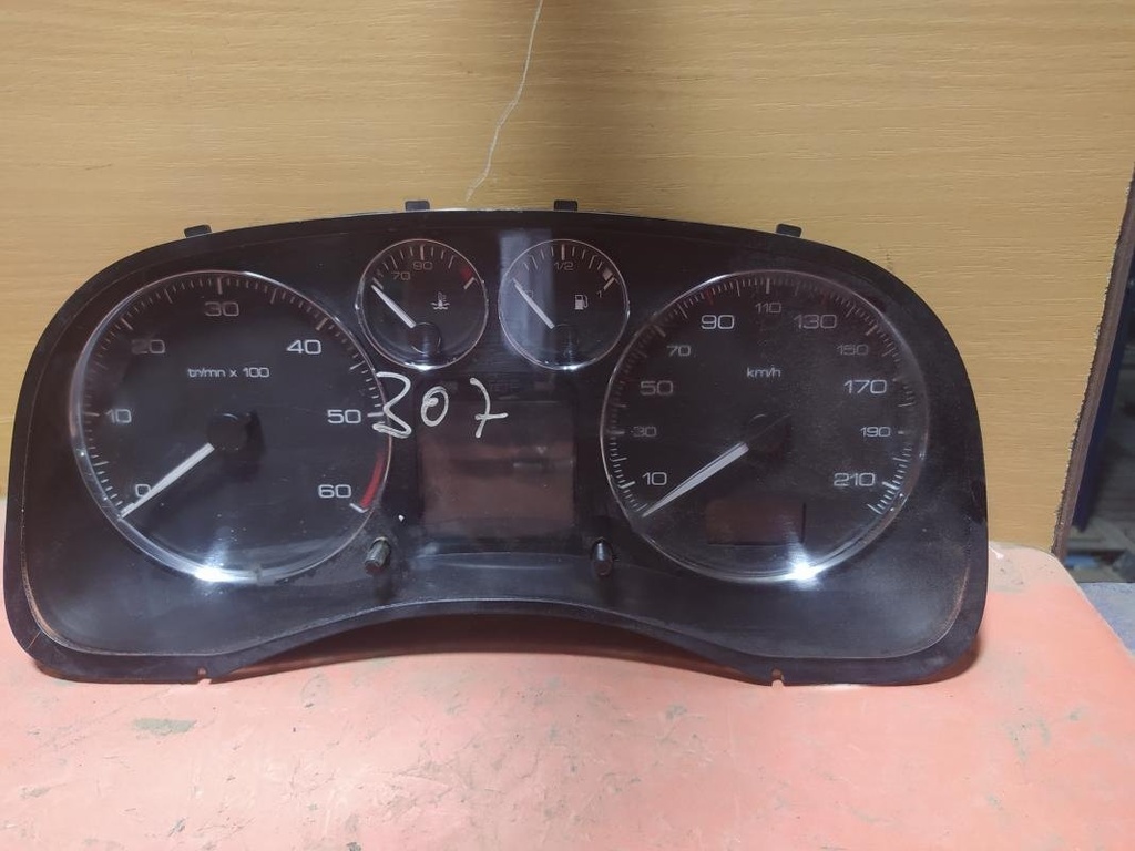 Cuenta kilometros - Peugeot 307 CC (2.0 HDi 135 (136 cv))