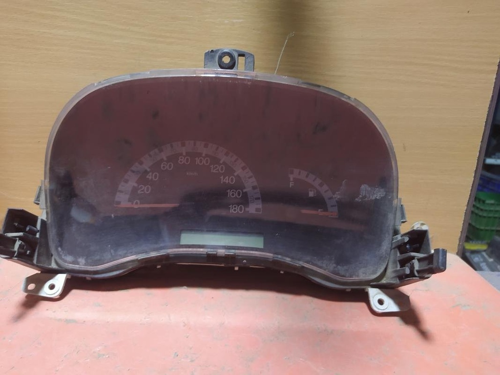Cuenta kilometros - Fiat Punto II (188) (1.2 16V (80 cv)) (2002)