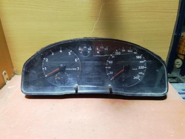 Cuenta kilometros - Audi A4 (B5) (1.8 20V (125 cv)) (1997)