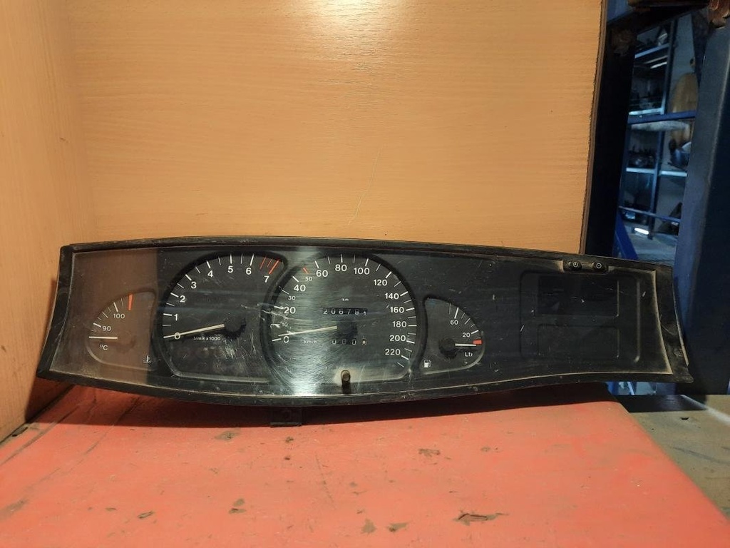 Cuenta kilometros - Opel Omega B (2.0 DTI 16V (101 cv)) (1999)