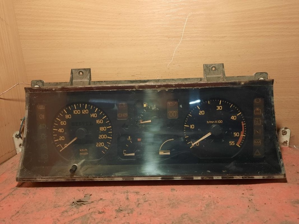 Cuenta kilometros - Renault 21 (B48) (2.0 i 12V (140 cv))