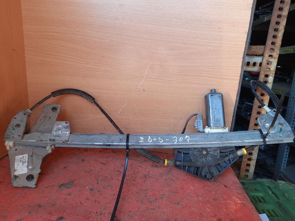 Elevalunas delantero derecho - Peugeot 307 (1.6 HDi (90))