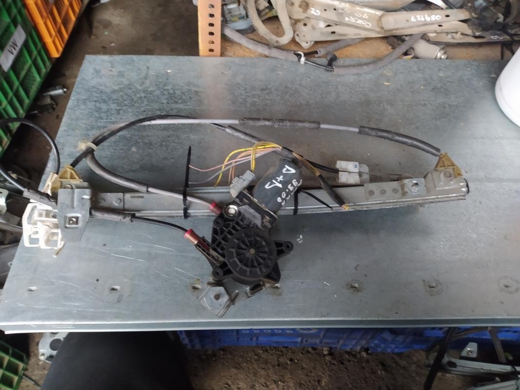 Elevalunas delantero derecho - Citroen Xsara Break (N2) (1.5 D (57 cv))