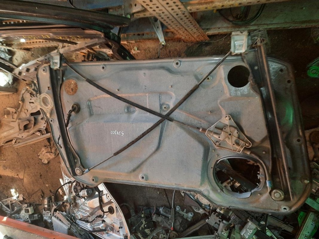 Elevalunas delantero derecho - Seat Ibiza III (1.4 16V (100 cv)) (2005)