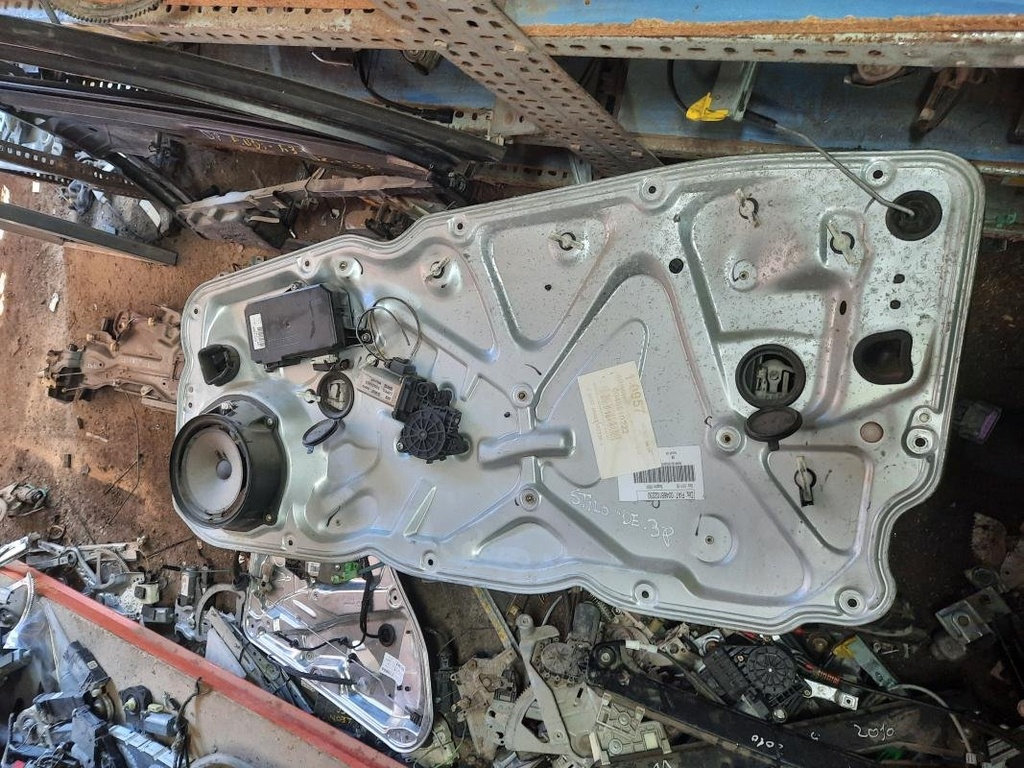 Elevalunas delantero derecho - Fiat Stilo (192) (1.2 16V (3 dr) (80 cv))