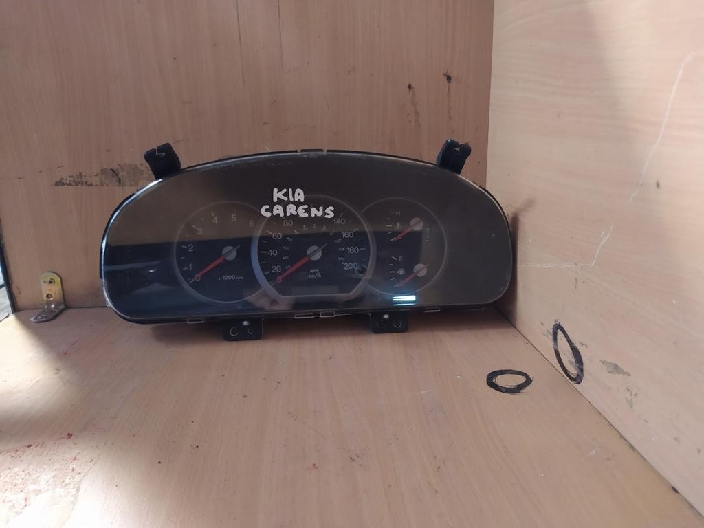 Cuenta kilometros - Kia Carens II (1.8i 16V (126 cv))