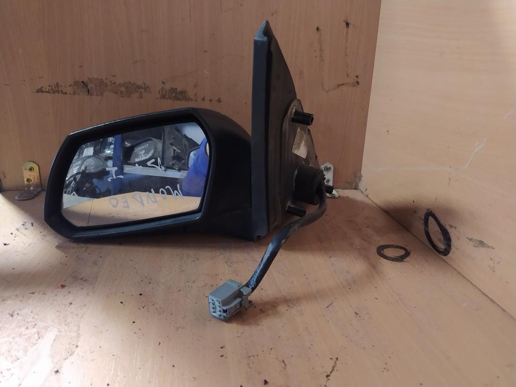 Retrovisor izquierdo - Ford Mondeo I Hatchback (Versión 1996) (1.8i 16V (115 cv))