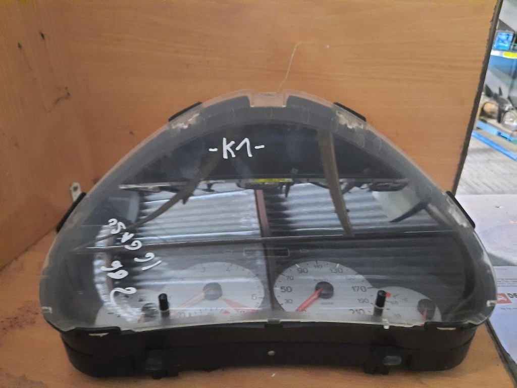 Cuenta kilometros - Peugeot 206 (1.6 16V (109 cv))