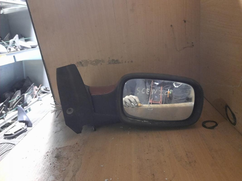 Retrovisor derecho - Renault Scenic I (1.8 16V (116 cv))