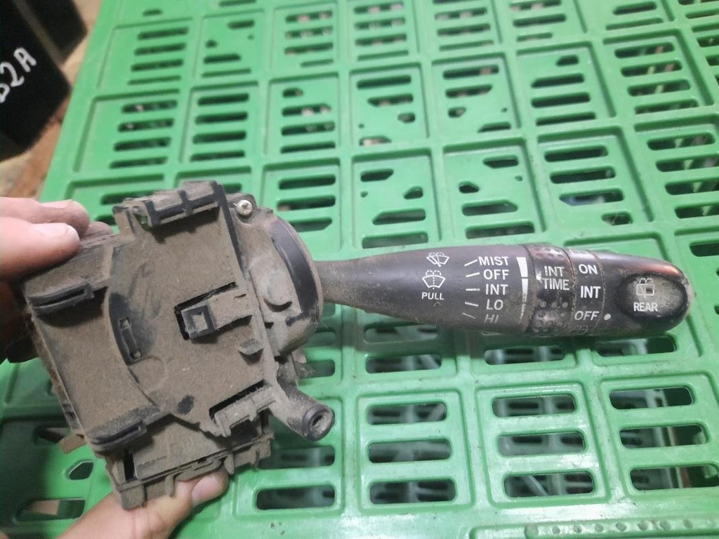 Mando luces - Toyota Corolla Verso II (1.8 VVT-i (129 cv))