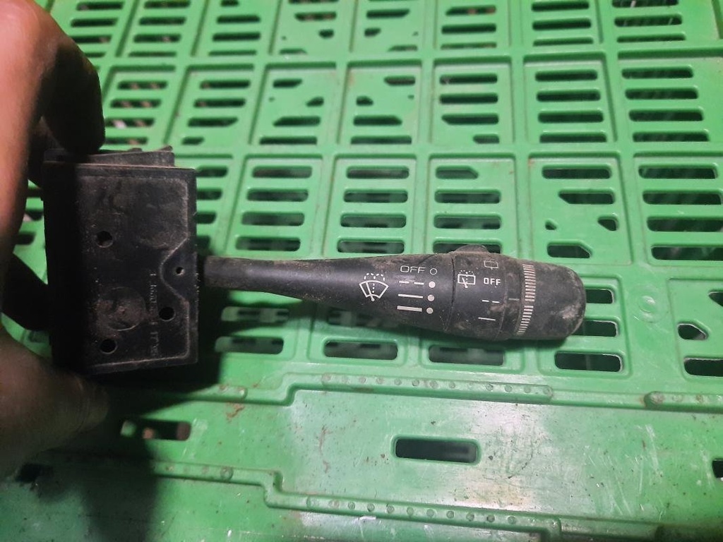 Mando luces - Ford Maverick (UDS,UNS) (2.4 i (3 dr) (116 cv))