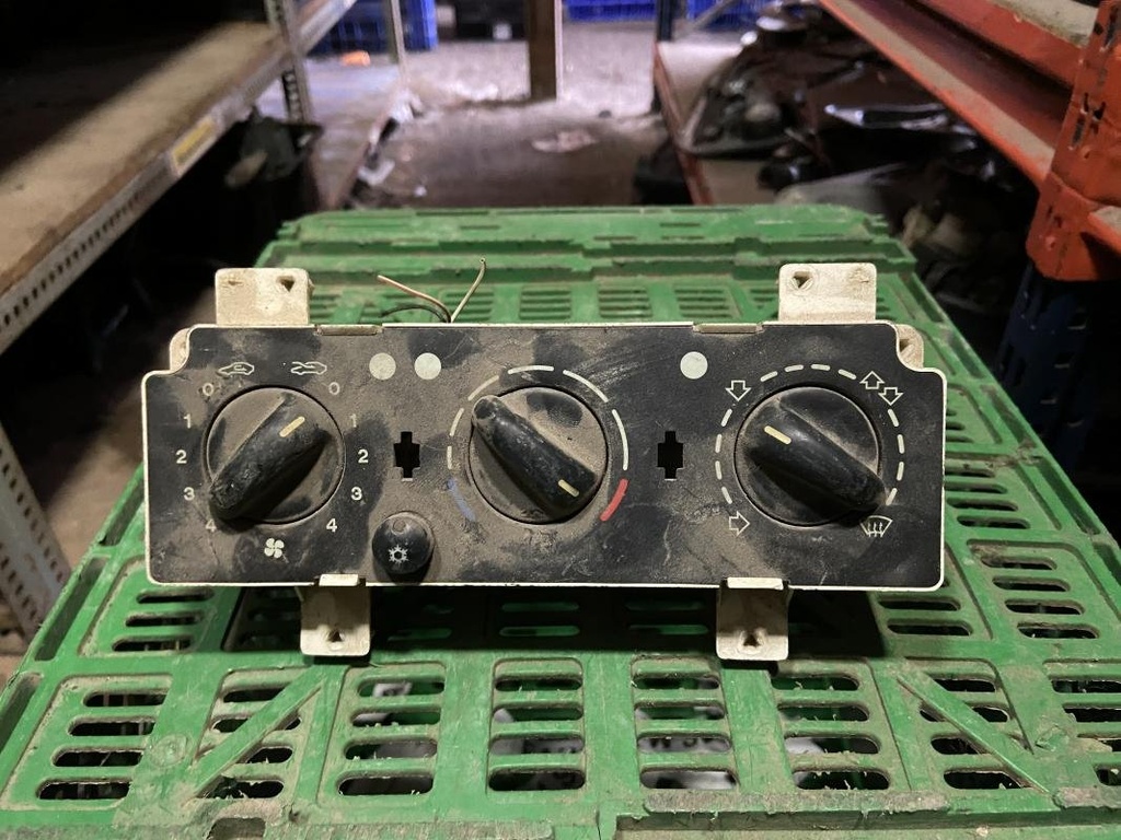 Mando calefaccion / A/A - Citroen Xsara Break (N2) (1.4 HDi (68 cv))