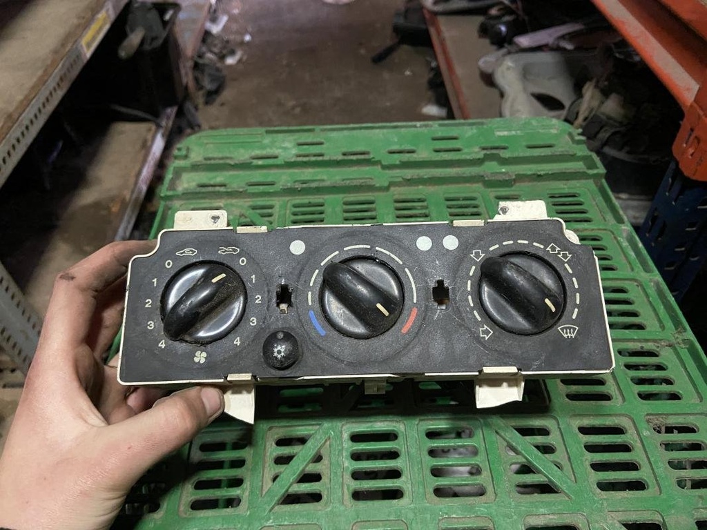 Mando calefaccion / A/A - Citroen Xsara Break (N2) (1.4 HDi (68 cv))