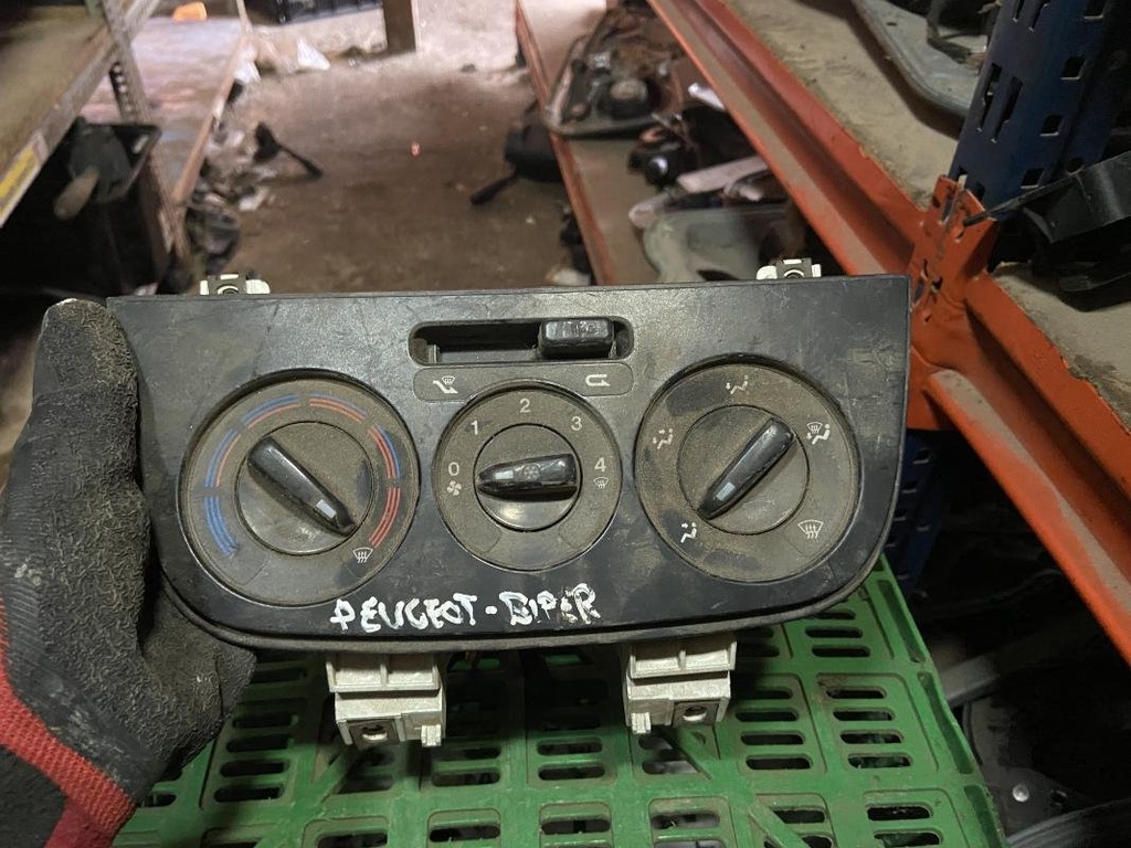 Mando calefaccion / A/A - Peugeot Bipper (AA_) (1.3 HDi (75 cv))