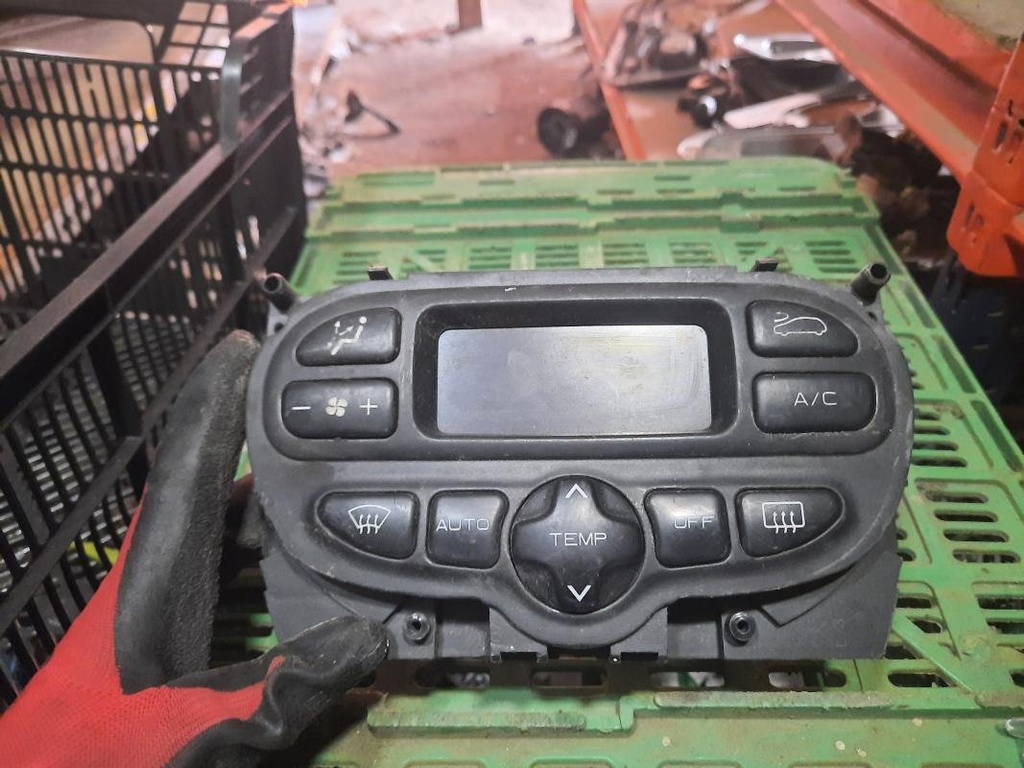 Mando calefaccion / A/A - Peugeot 307 (1.4 (75 cv))