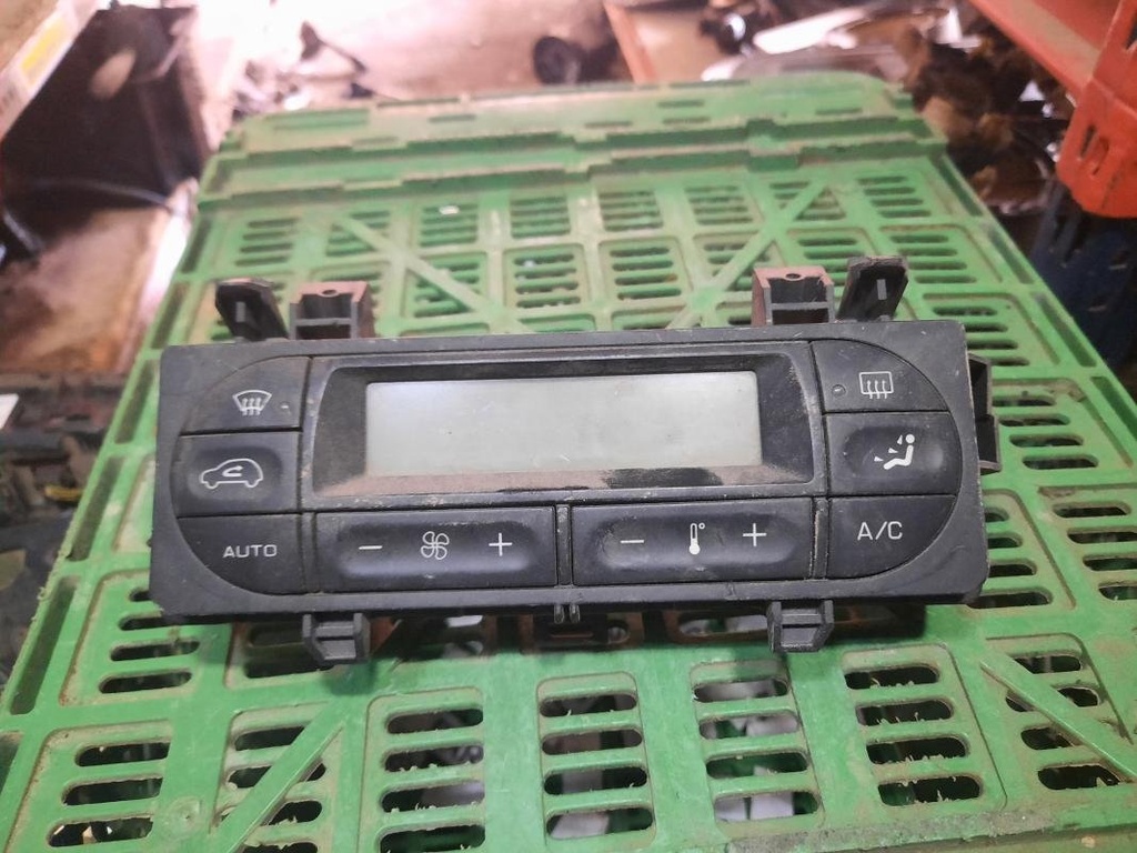 Mando calefaccion / A/A - Citroen C2 (Fase I, 2003) (1.4 HDi (68 cv))