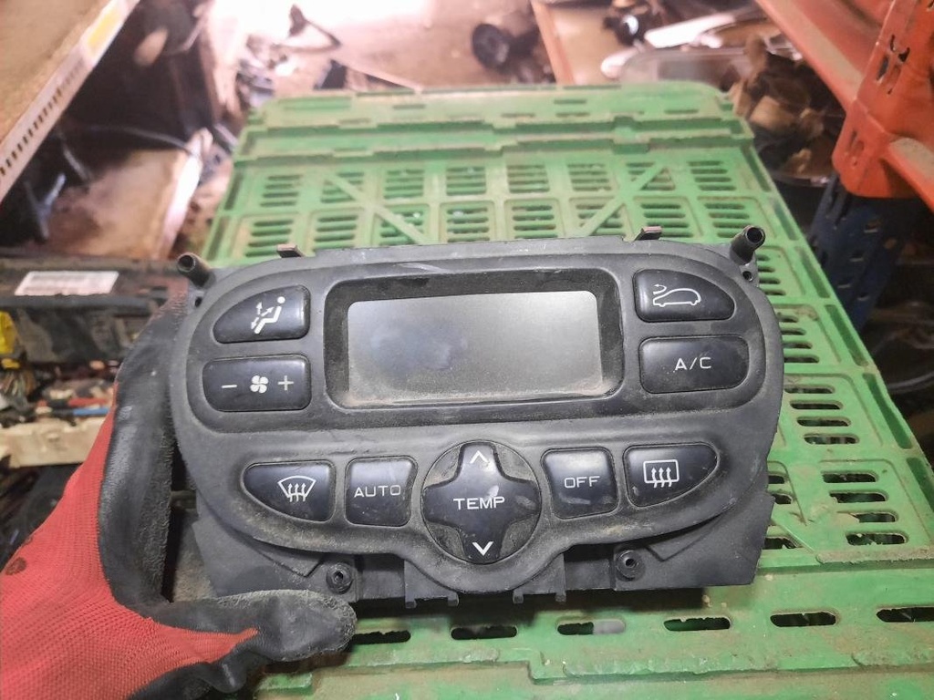 Mando calefaccion / A/A - Citroen Xsara Picasso (N68) (1.6 (95 cv)) (2001)