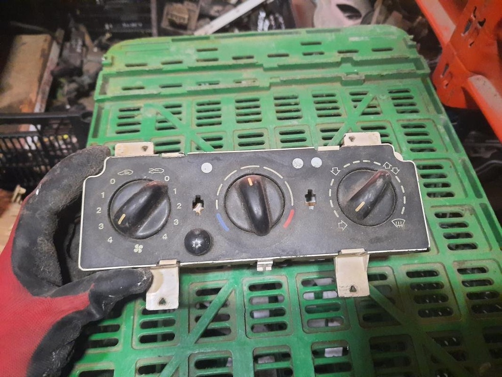 Mando calefaccion / A/A - Citroen Xsara Break (N2) (1.6 i (88 cv))