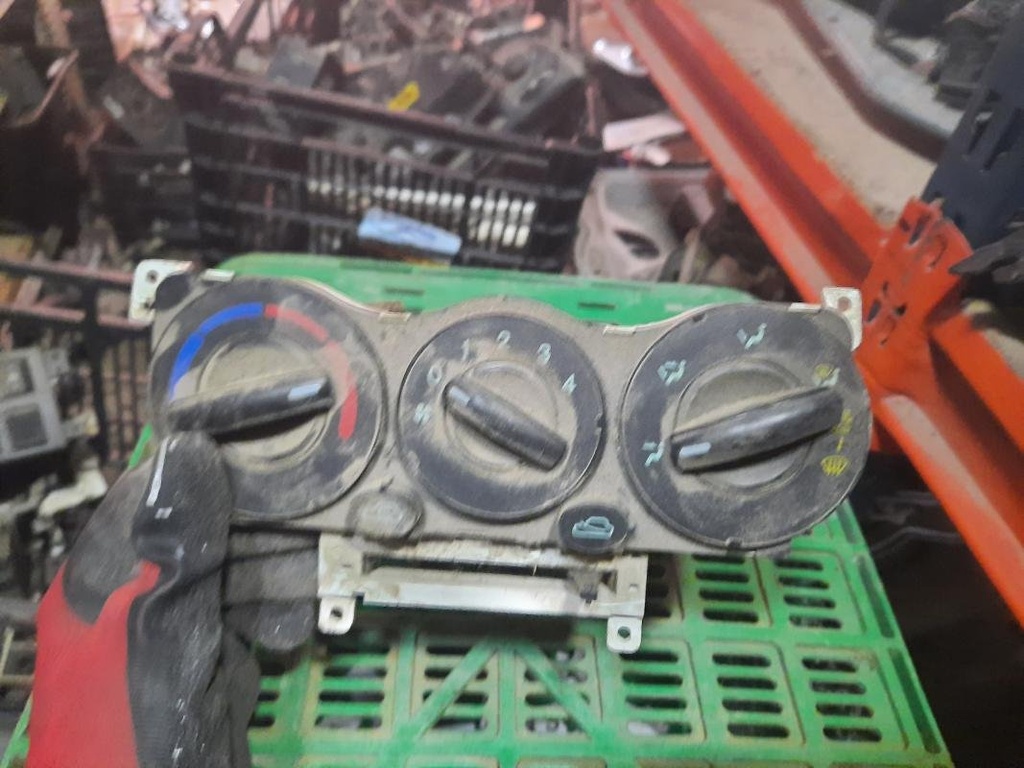 Mando calefaccion / A/A - Hyundai Getz (1.1 MPI (62 cv) 3d)