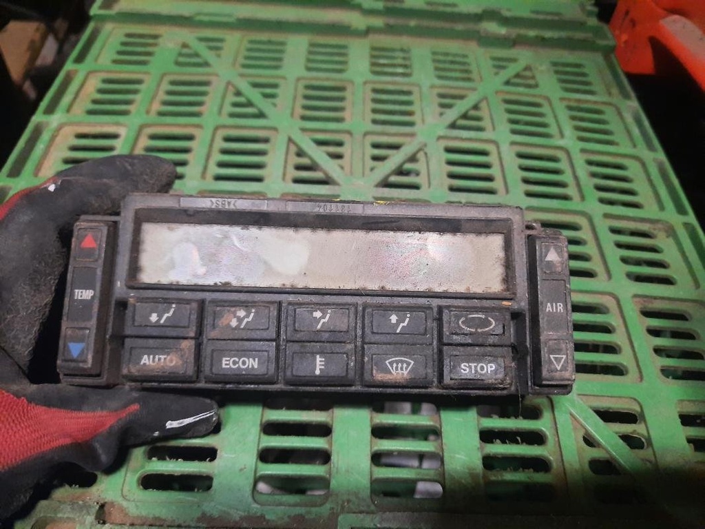Mando calefaccion / A/A - Volkswagen Golf IV (1J1) (1.6 i 16V FSI (110 cv))