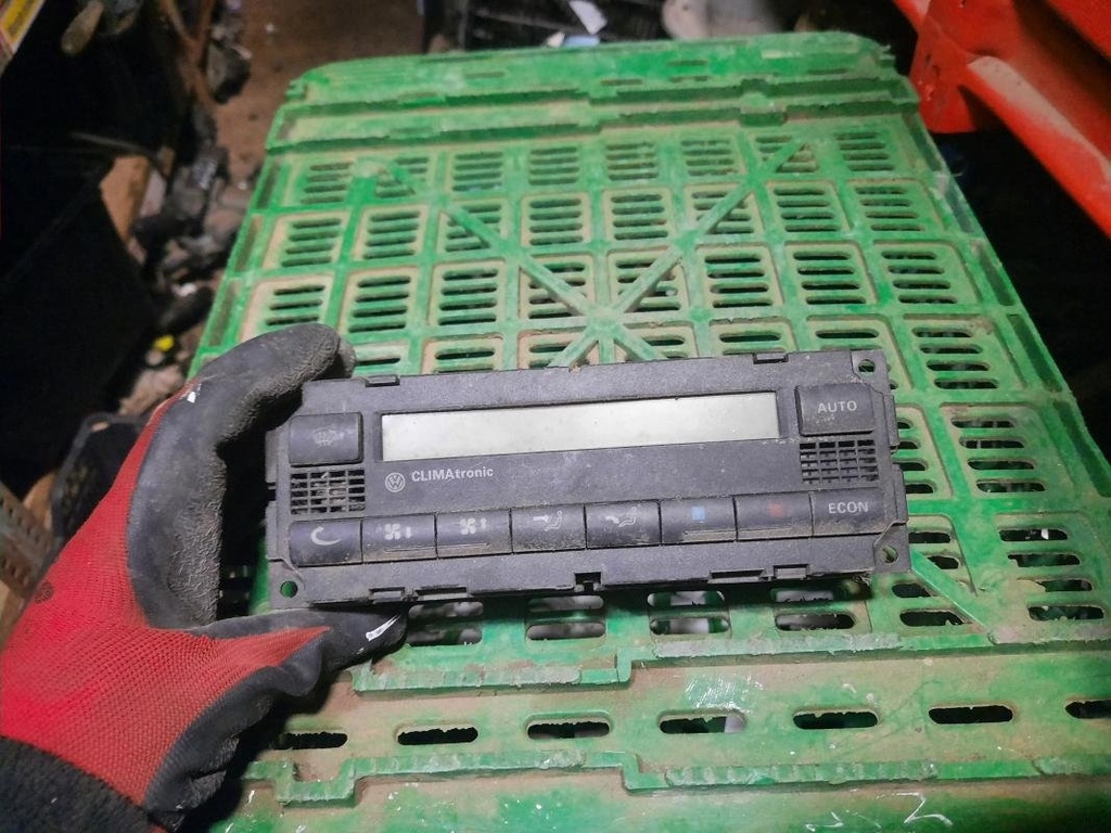 Mando calefaccion / A/A - Volkswagen Golf IV (1J1) (1.6 i 16V FSI (110 cv))