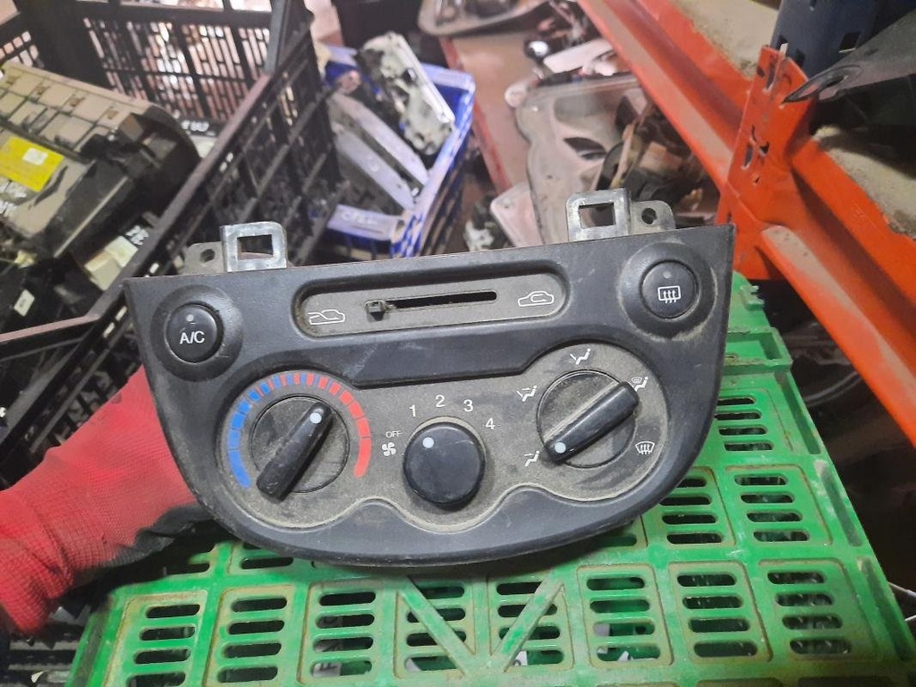 Mando calefaccion / A/A - Daewoo Matiz II (0.8 i (52 cv)) (2003)