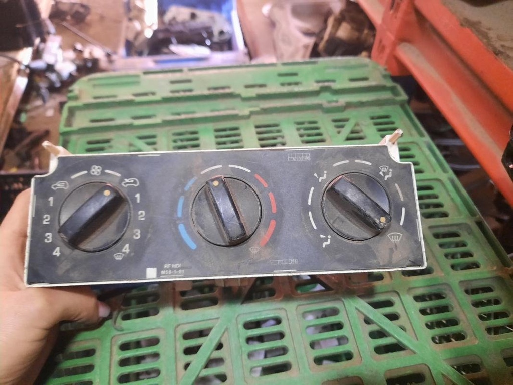 Mando calefaccion / A/A - Citroen Berlingo I (Versión 2002) (1.6 HDi (75 cv) FAP) (2005)