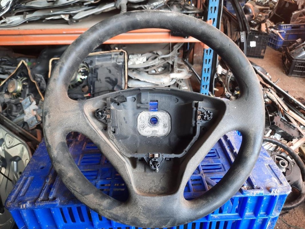 Volante - Fiat Stilo (192) (1.4 i 16V (5 dr) (95 cv))