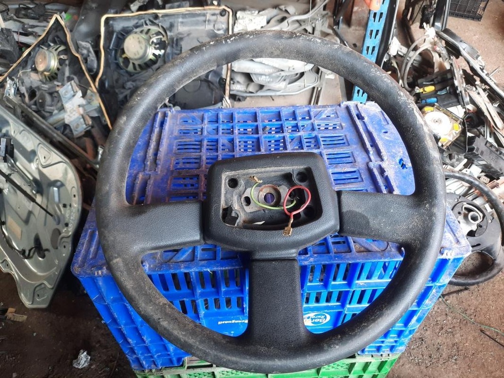 Volante - Opel Frontera A (2.2i (136 cv) 4x4)