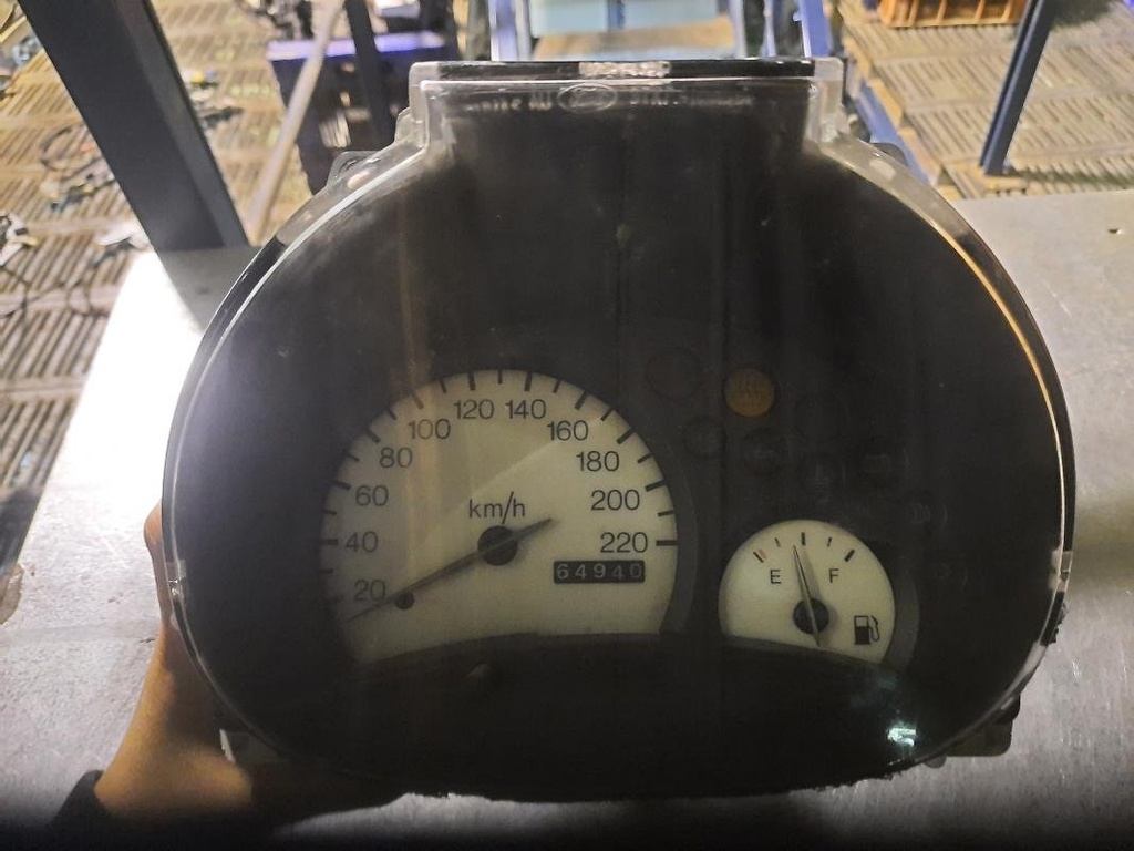 Cuenta kilometros - Ford KA (RBT) (1.0 i (65 cv))